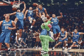 开云体育官网-哈登强调团队配合优先于个人得分，哈登的战队