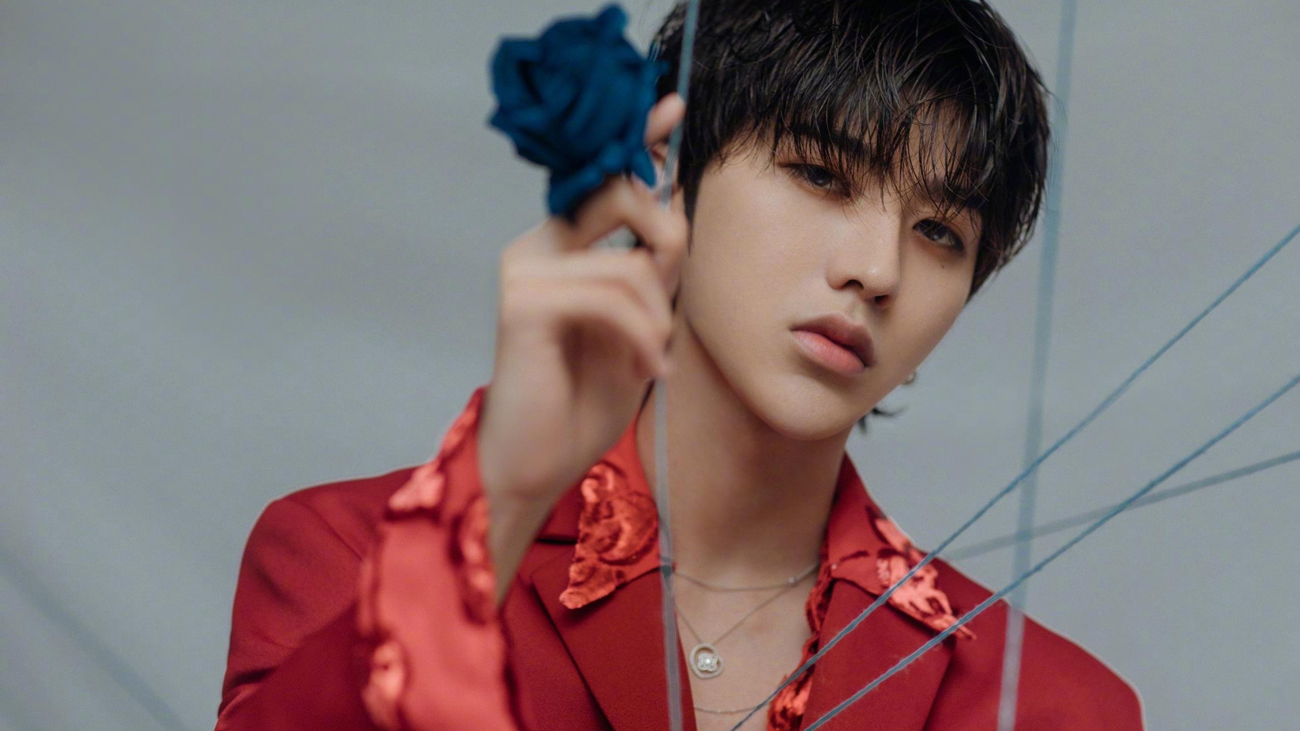 传控型中场是否更适合面对高压对抗型对手,传控打法和防守反击