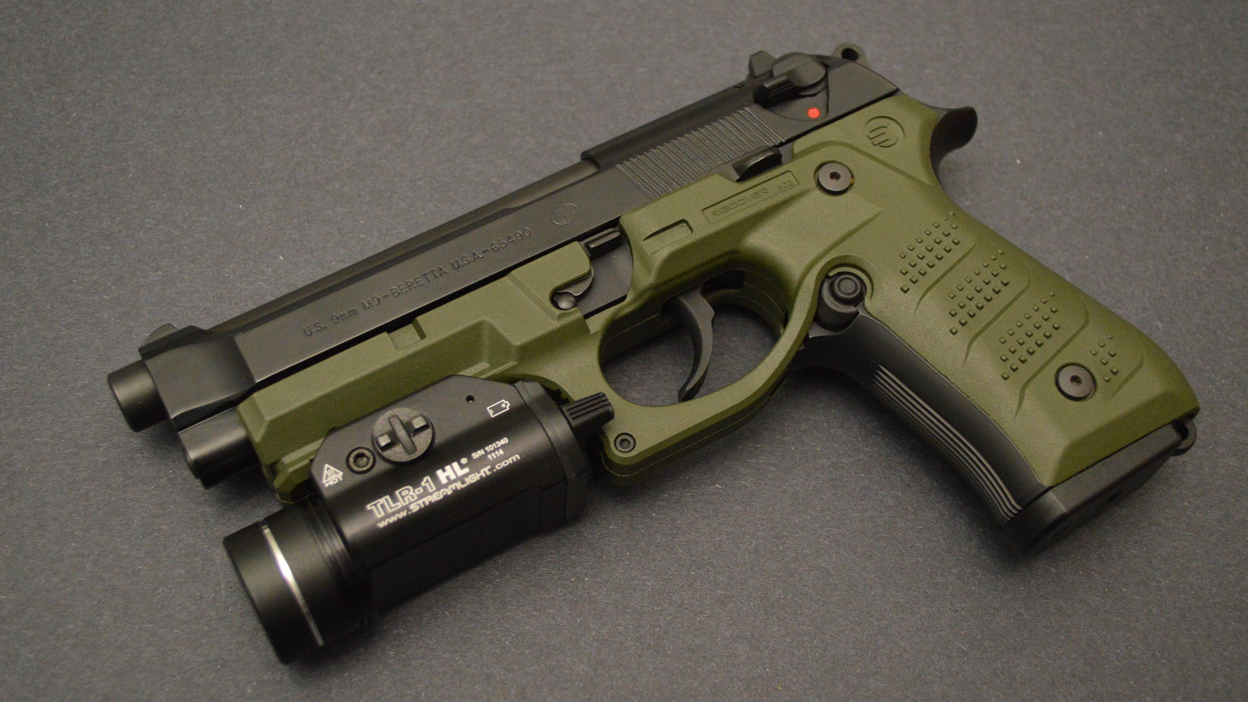 米兰双雄奋力争夺,意甲火药味十足